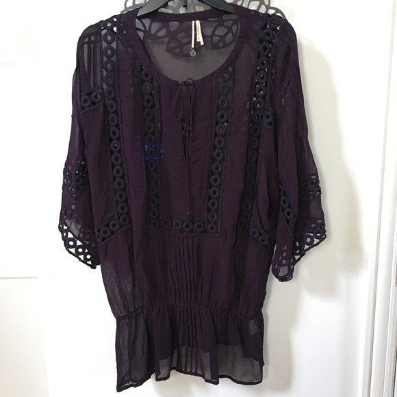 Peace & Pearls Eyelet Embroidered Purple Tunic S - Picture 3 of 15